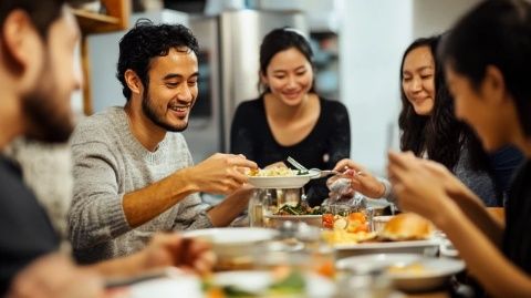 众筹盛宴：美食达人齐聚，特色菜肴共享盛宴