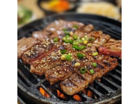 探店秋意浓想吃肉？藏在居民楼里的炭火烤肉·性价比之王·肉食者的天堂