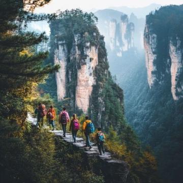 游观天目大峡谷美丽风光