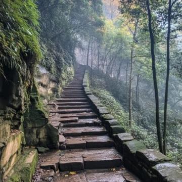 胆小慎入！探索湖北五峰柴埠溪大峡谷的惊险之旅