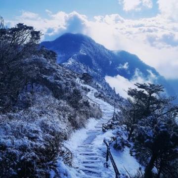 秦岭三市四县两日摩旅记：雪中探险与情怀重温